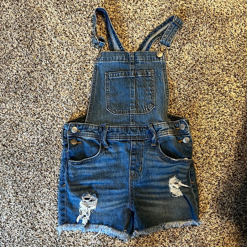 Kids shortall